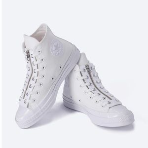 NWT Converse Women’s Chuck Taylor 70 Zip Sneakers